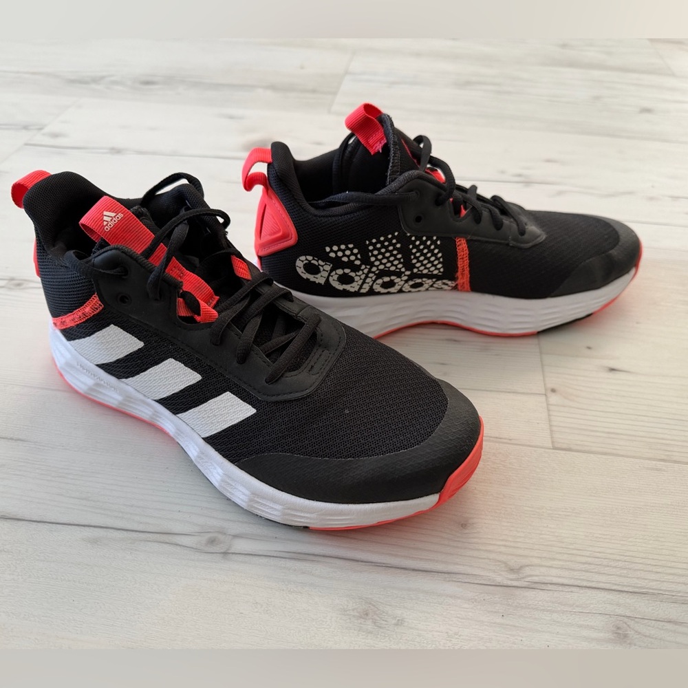 Adidas Light Motion Sneakers - Black, White, Red